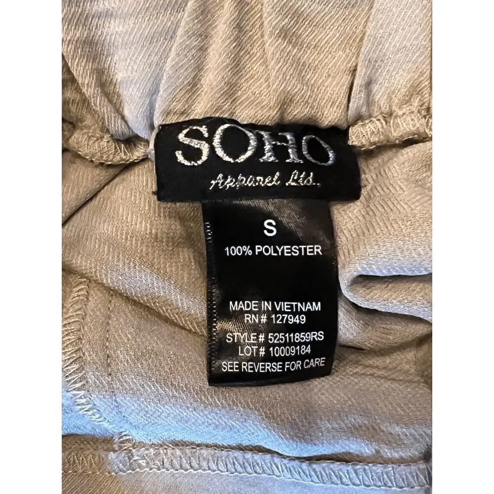 SOHO Tan Pleated Dressy Shorts Size Small